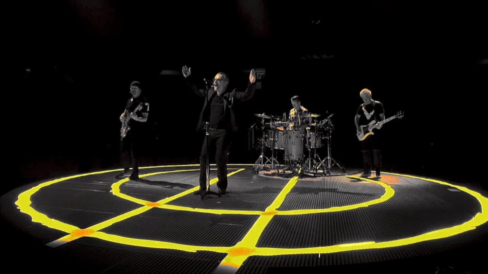 U2: Innocence + Experience, Live in Paris