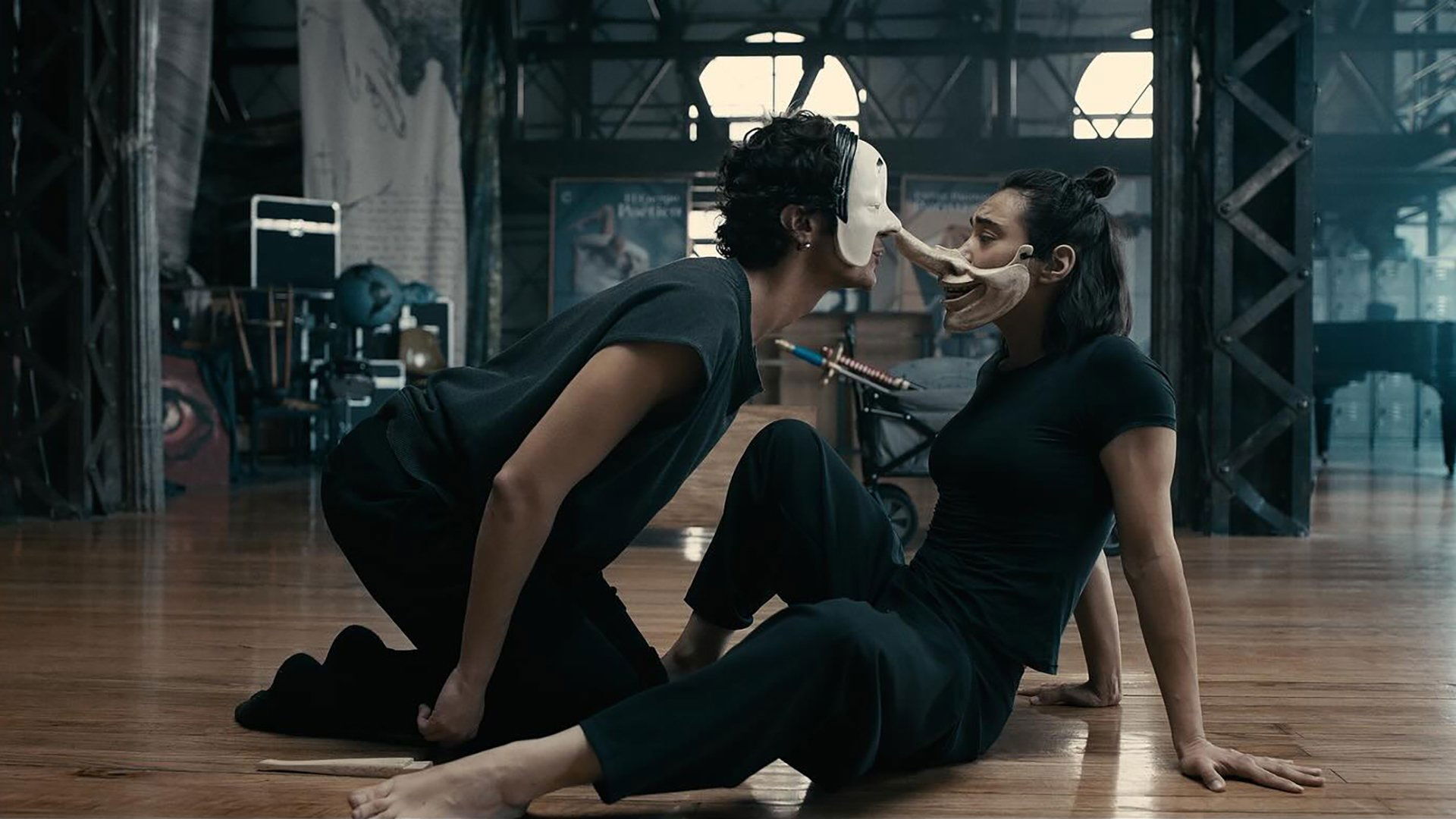 Las Locuras (The Follies)