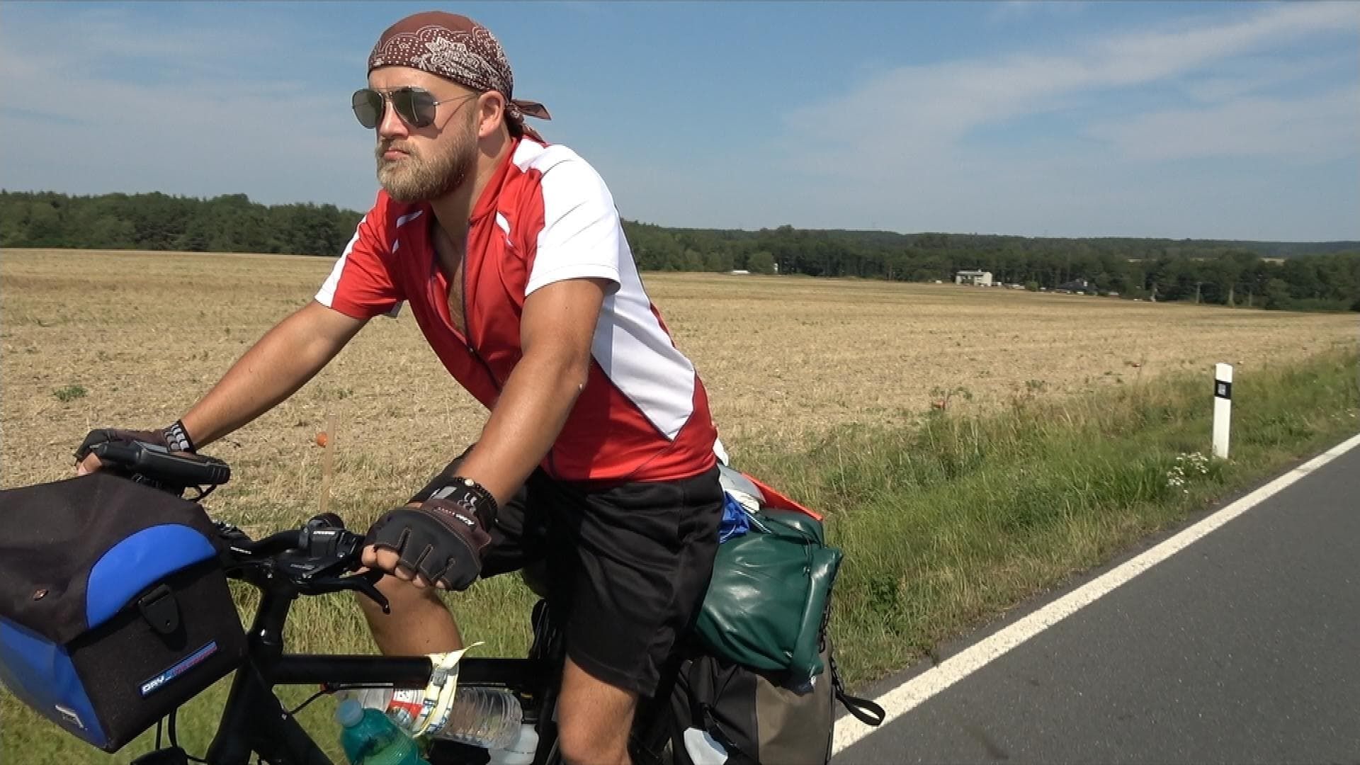 Verplant - How Two Guys Try to Cycle from Germany to Vietnam