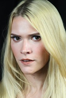 برنده 1 جایزه.