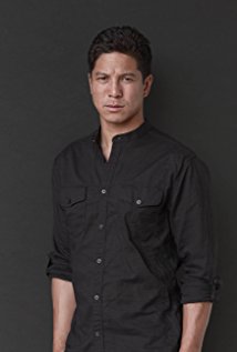 نامزد دریافت 3 جایزه.