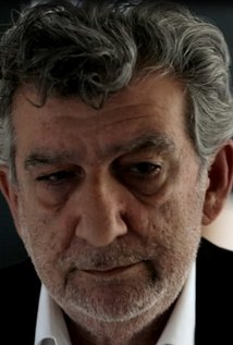 برنده 1 جایزه.