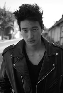 برنده 1 جایزه.