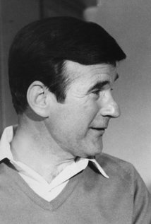 برنده 1 جایزه و نامزد دریافت 1 جایزه دیگر.