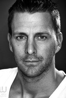 برنده 1 جایزه و نامزد دریافت 1 جایزه دیگر.