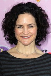 نامزد دریافت 2 جایزه.