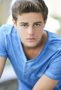 نامزد دریافت 2 جایزه.