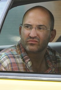 نامزد دریافت 2 جایزه.