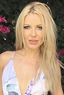 برنده 1 جایزه.