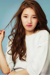 Suzy Bae